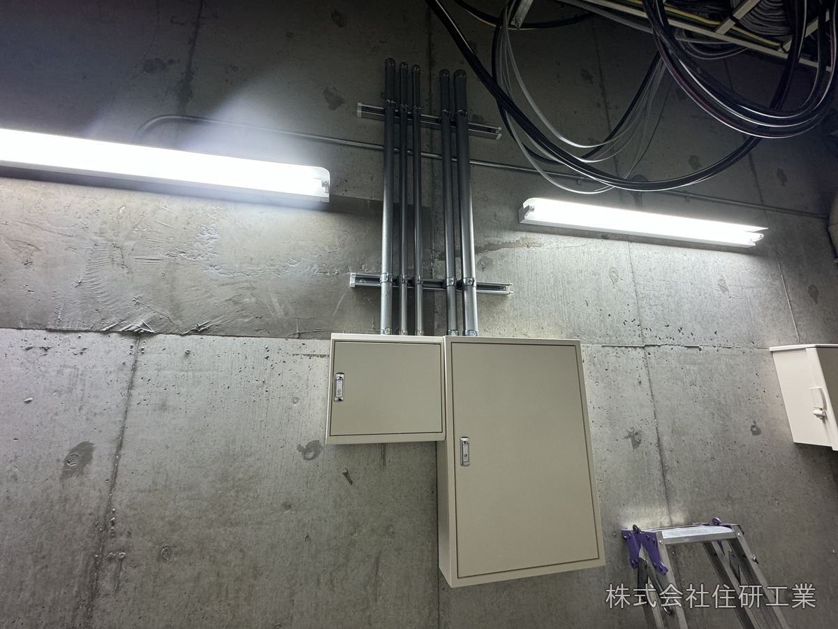 岡山大学(津島)農学部Ⅱ号館 エレベータ棟新営電気設備工事